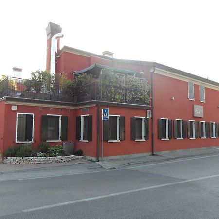 Locanda Gallo Доло Екстериор снимка