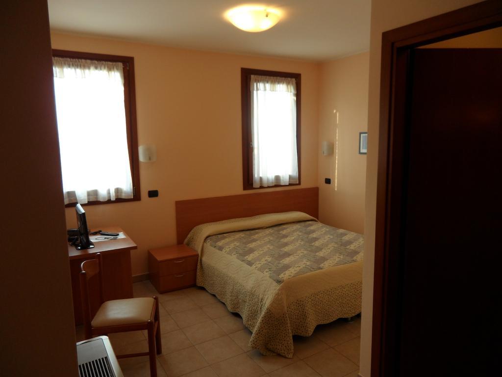 Locanda Gallo Доло Стая снимка